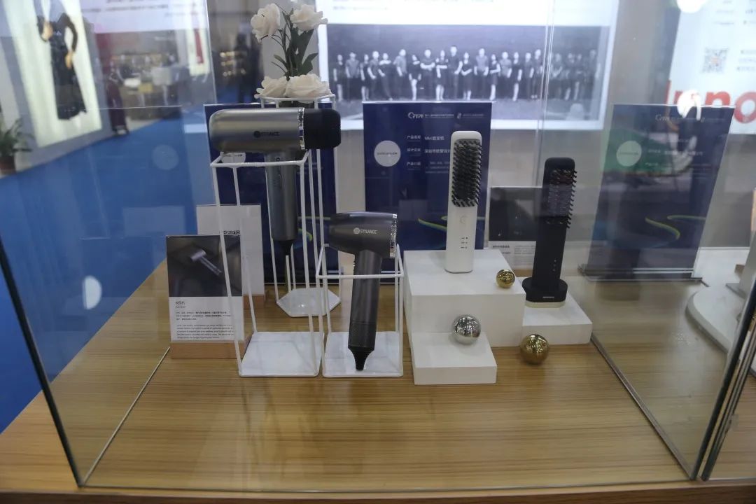 1617701806136281.jpg 1617701806136281.jpg